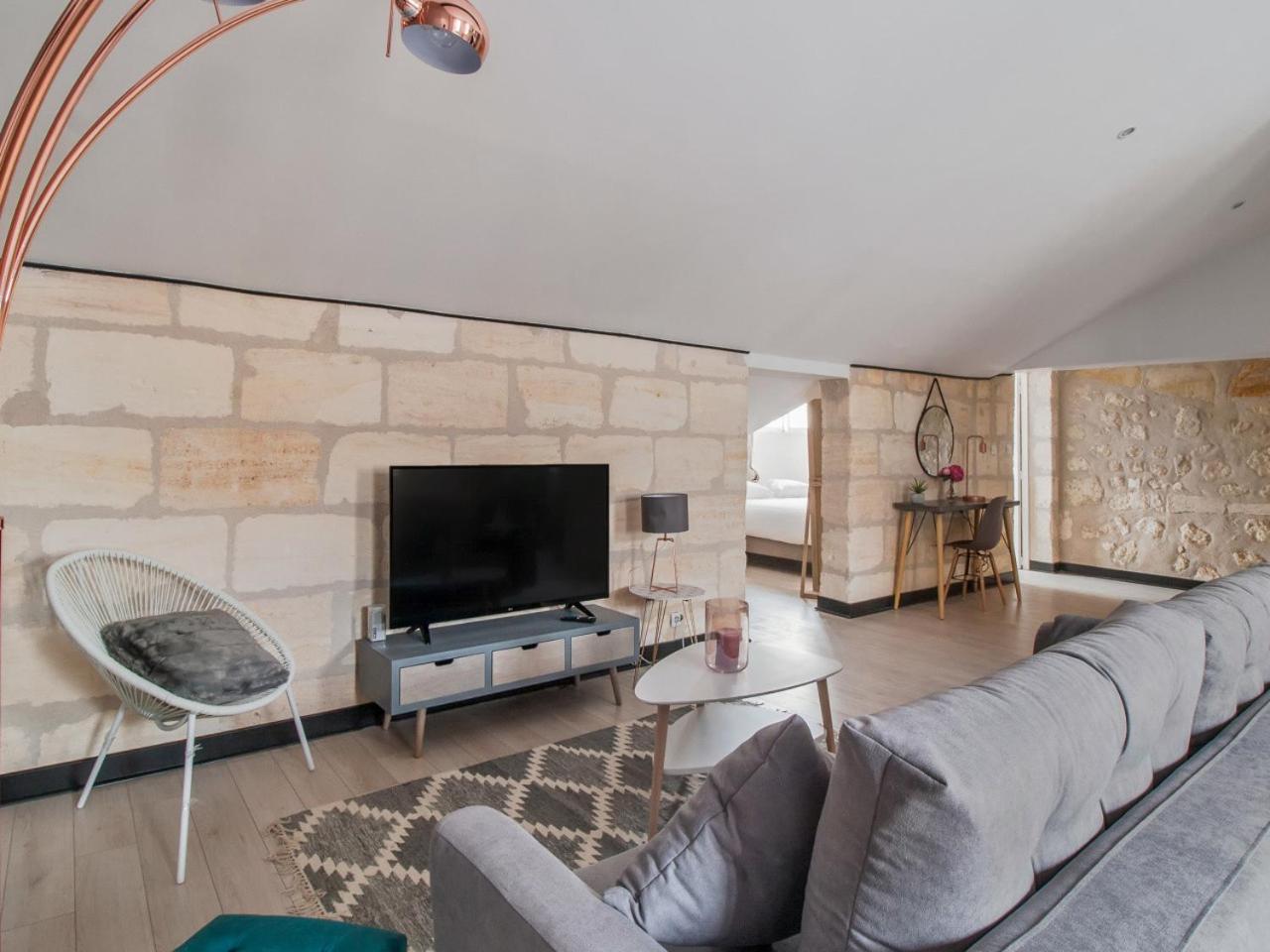Notre Dame Apartment บอร์โด ภายนอก รูปภาพ